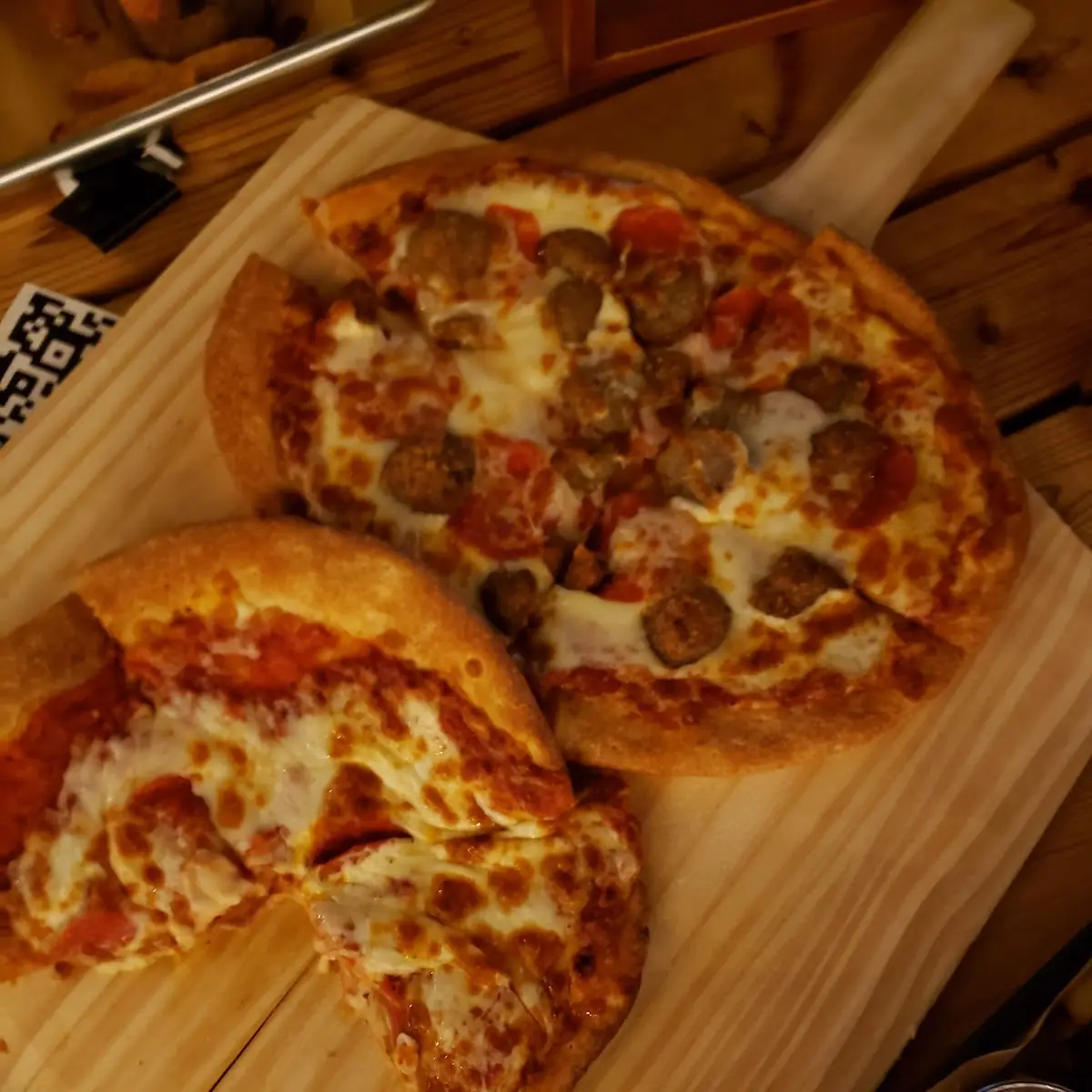 Personal Thin Crust Pizza