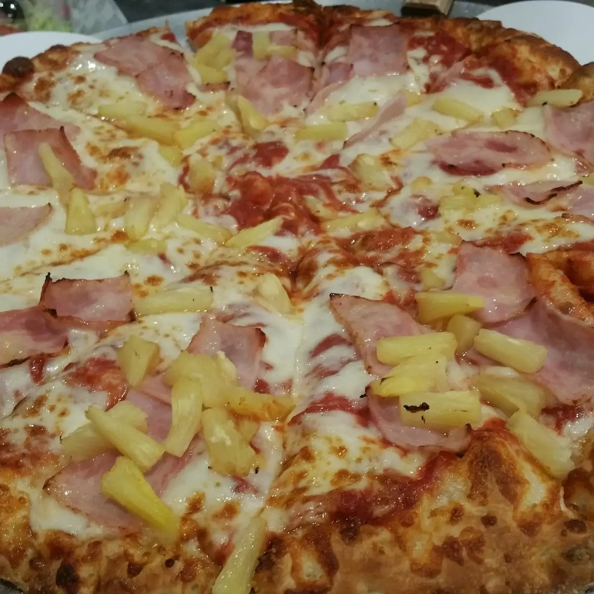 Hawaiian Pizza