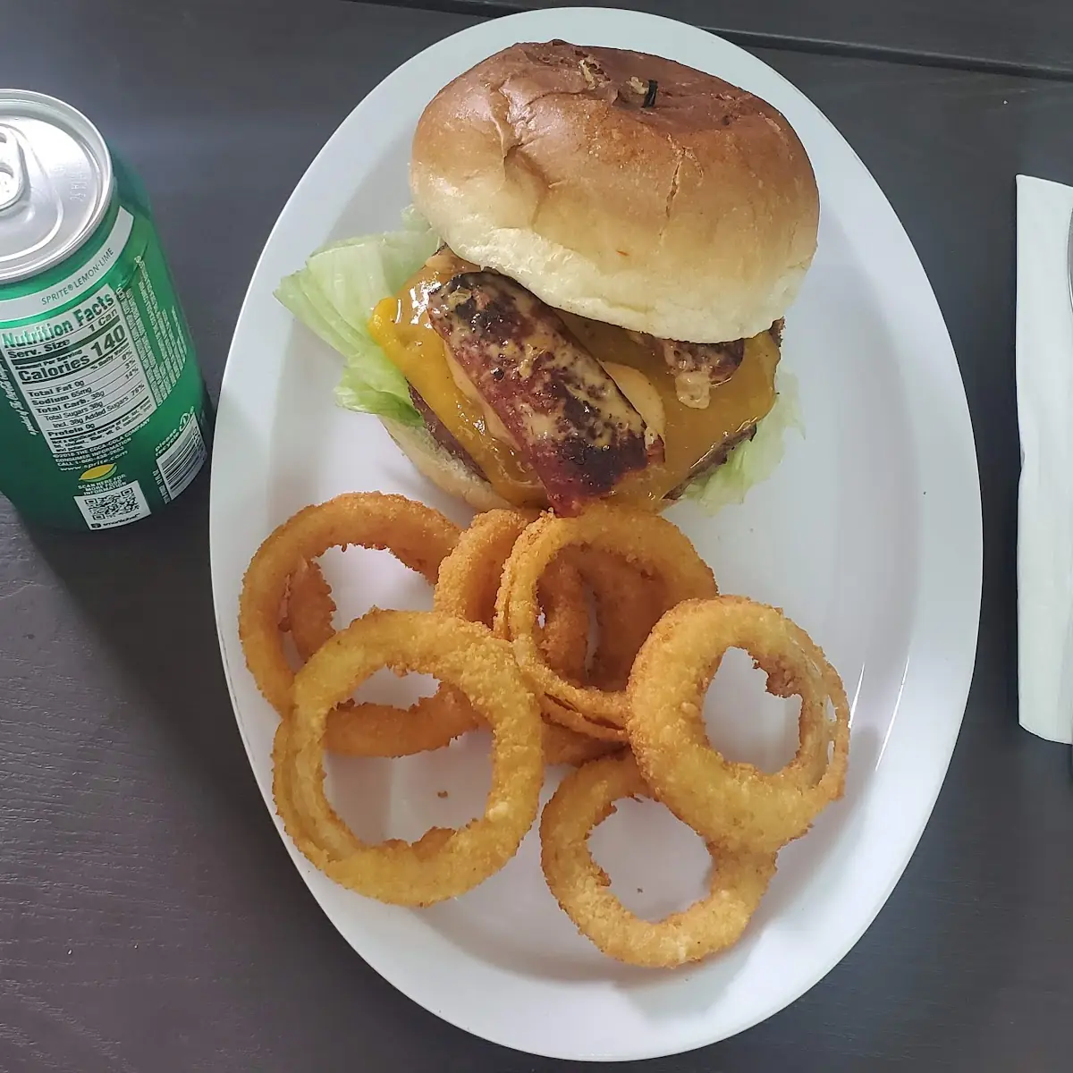 Rams SP Hot Link Sausage Cheese Burger