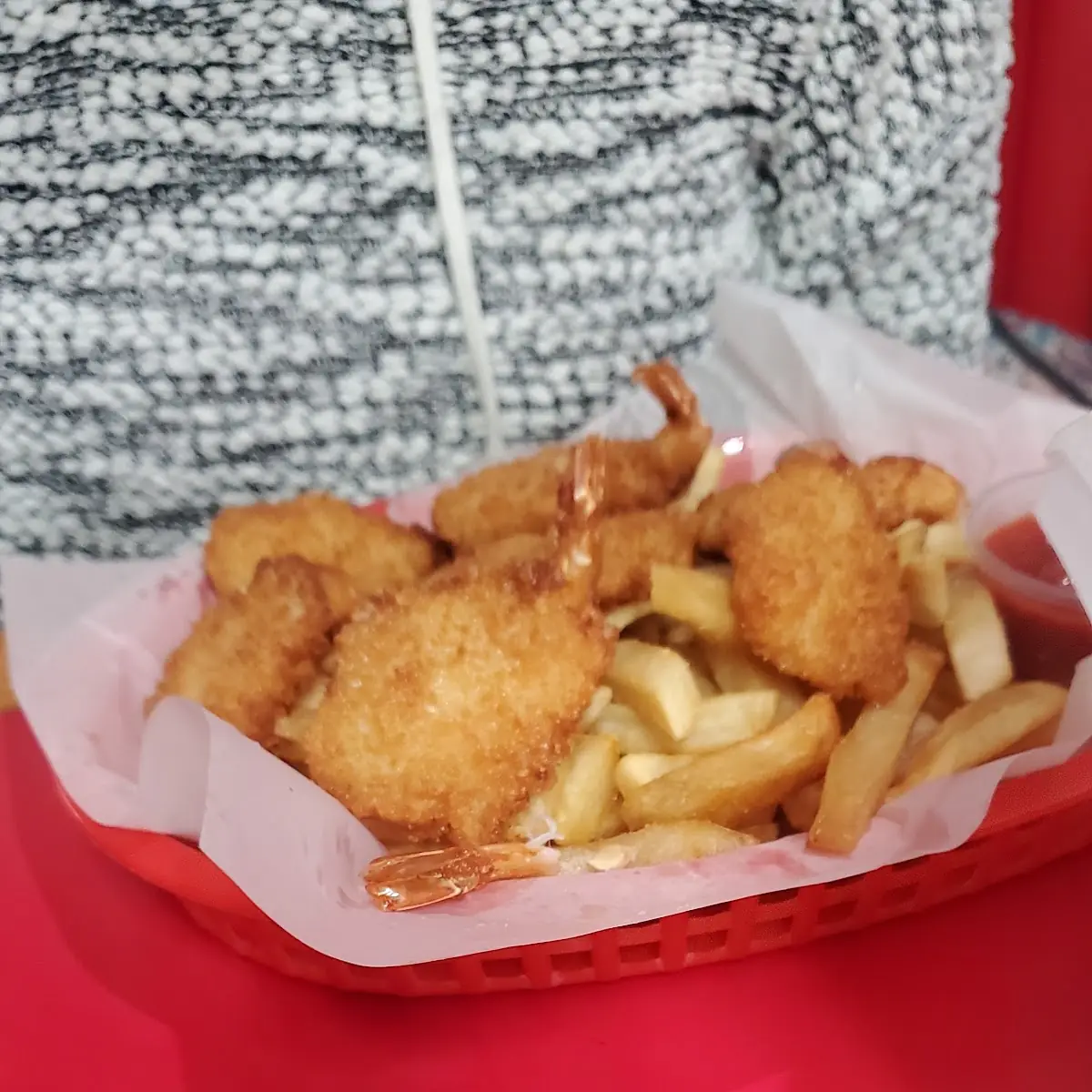 Shrimp Basket with Fries