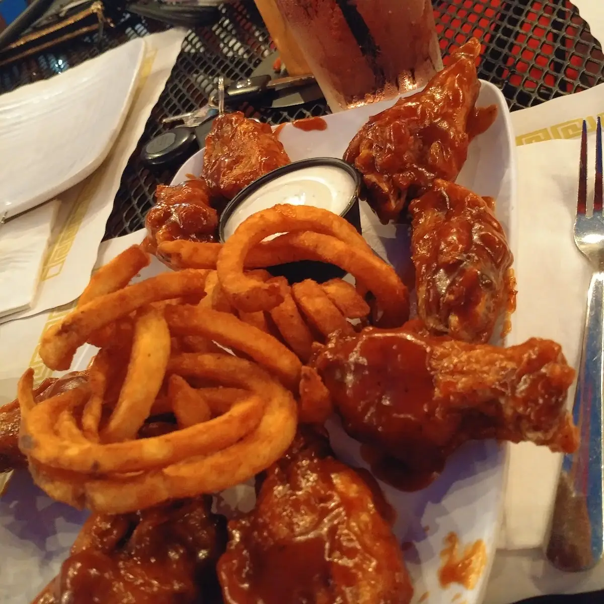 Chicken Wings with Curly Fries