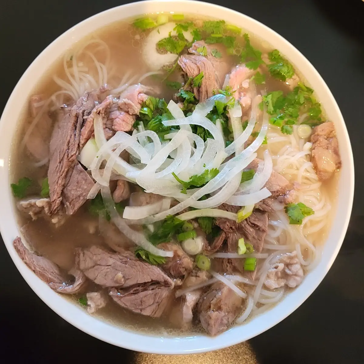 Special Deluxe Pho