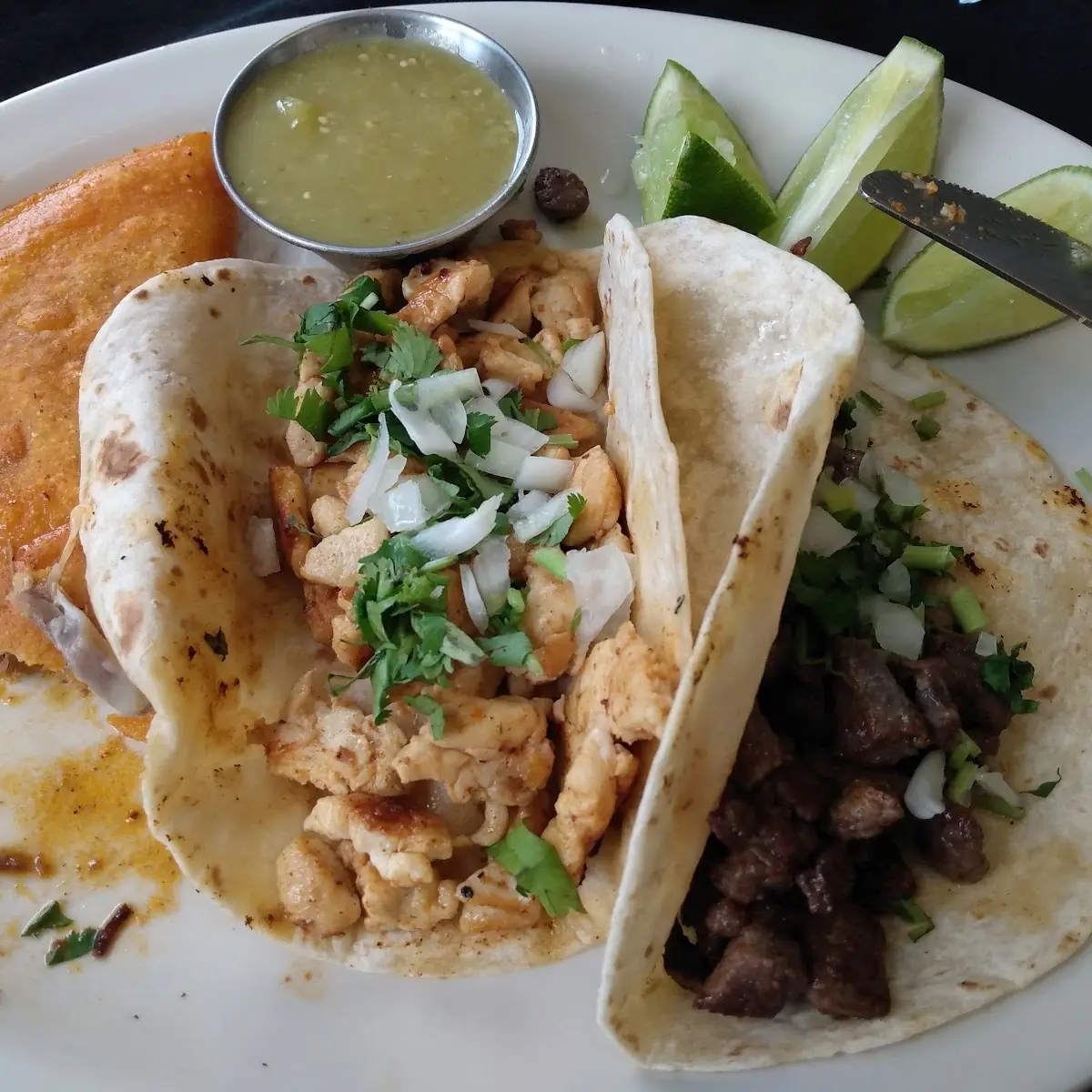Tacos Pernil