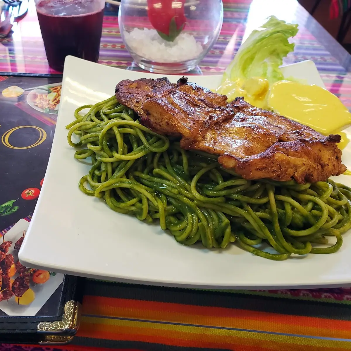 Tallarin Verde Con Pollo