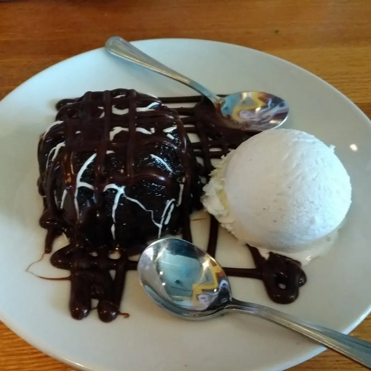 Chocolate Lava Cake & Ice Cream