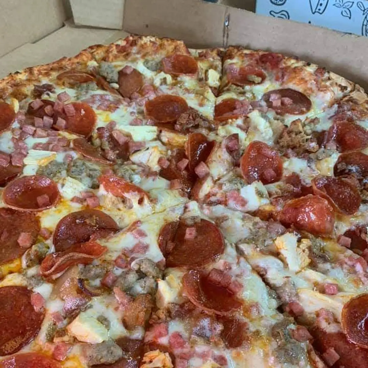 Pizza Carnosa