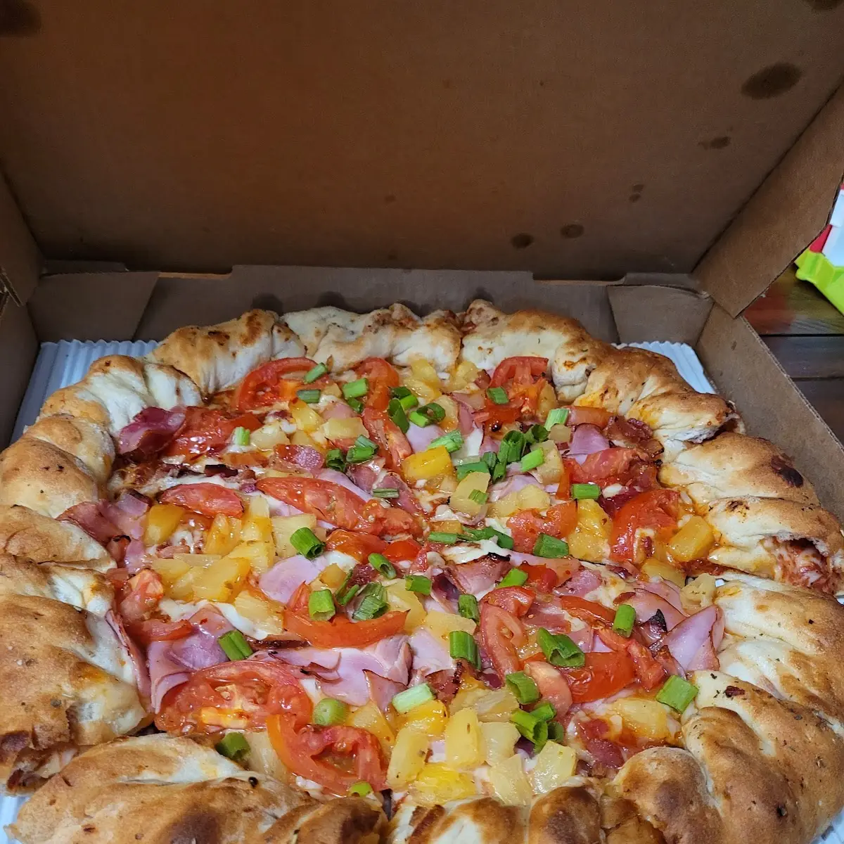 Chicken Bacon Ranch with Garlic and Stuffed Crust