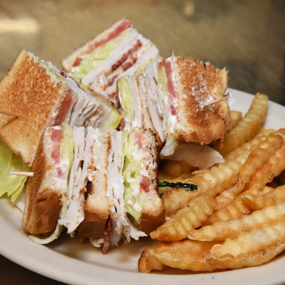 Turkey Club Basket