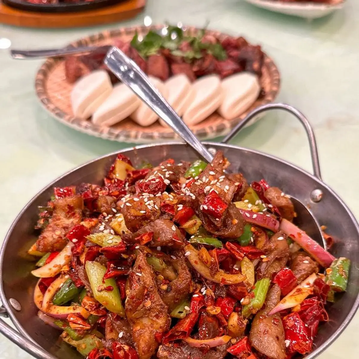 Griddle Pork Intestines with in Dry Pot