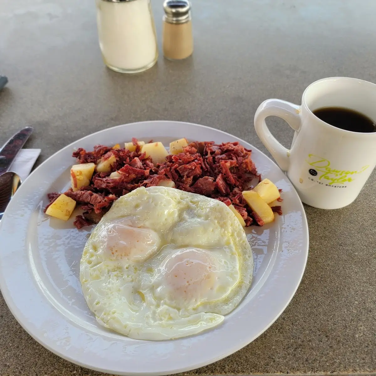 Corned Beef Hash & Eggs