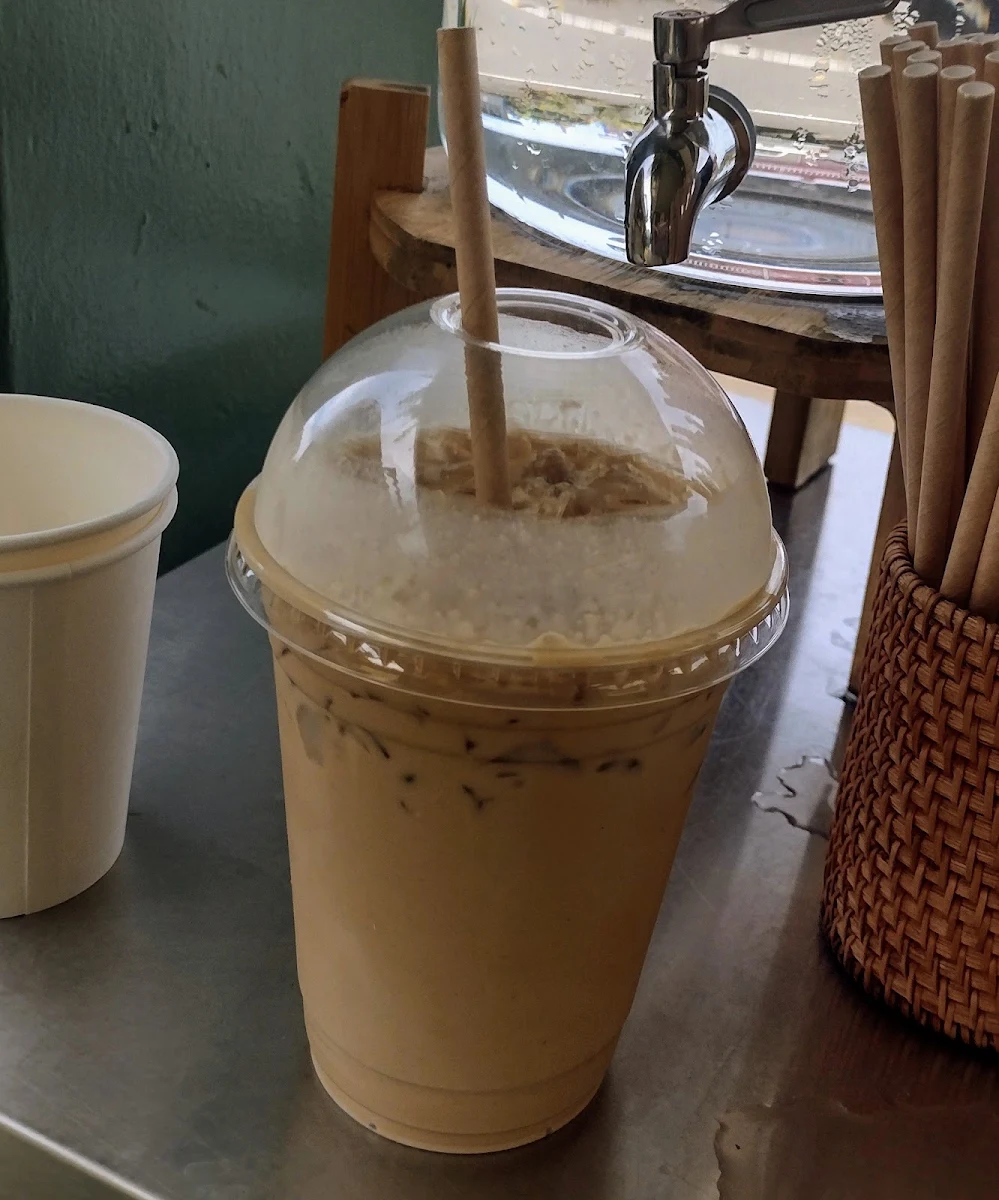 Peanut Butter Iced Latte