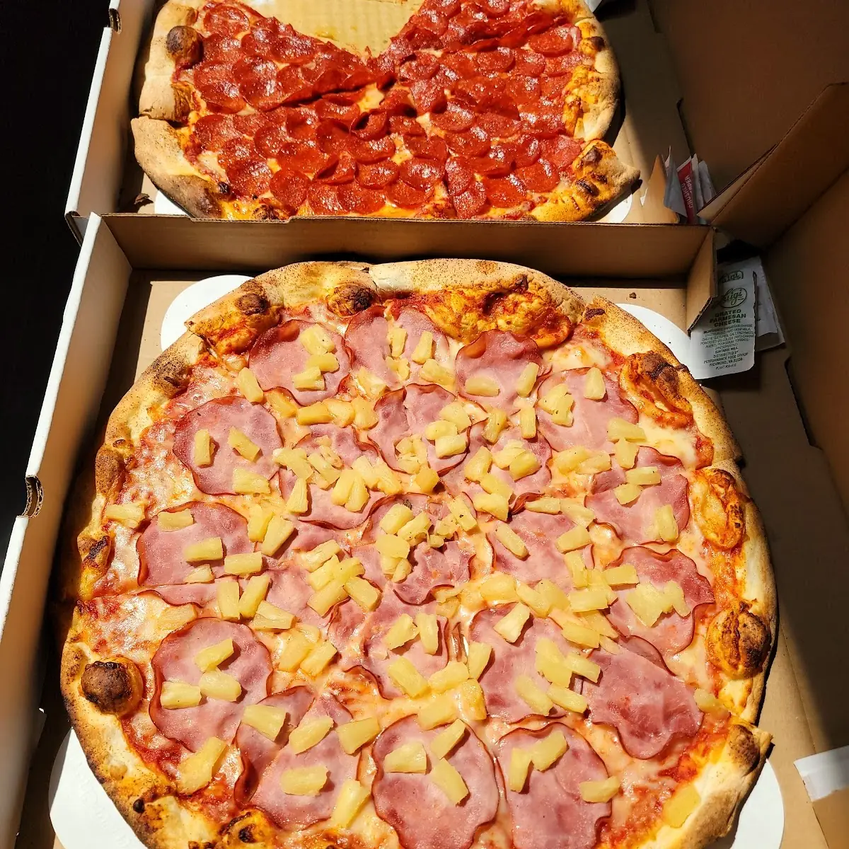 Hawaiian Pizza