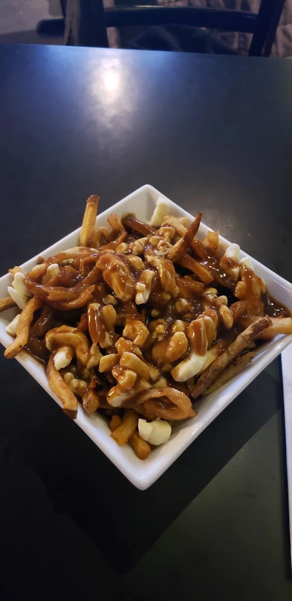 Beef Poutine, W Burger Bar