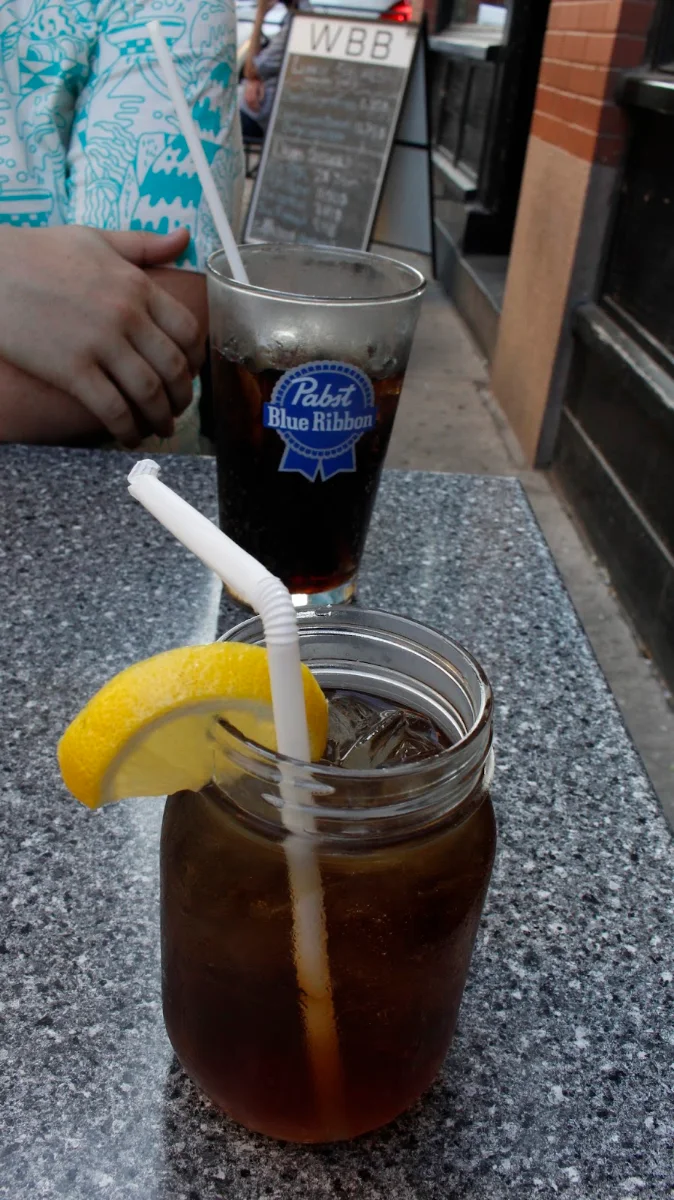 Long Island Iced Tea, W Burger Bar