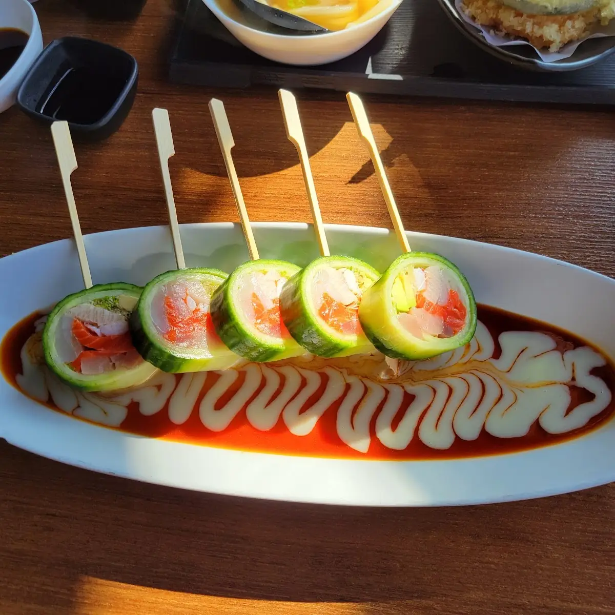 Sexy Dance Roll, Sapporo Kitchen