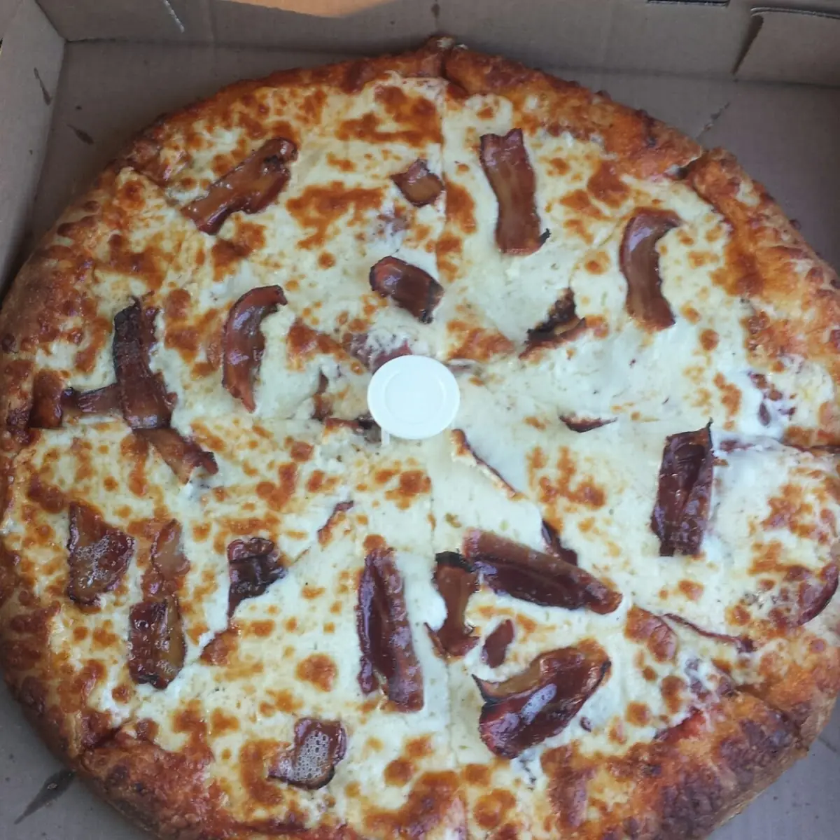 Large Pepperoni and Bacon with Extra Cheese, Gabriel Pizza