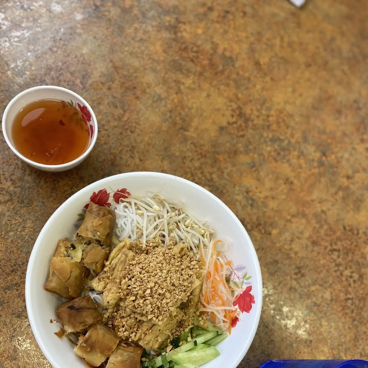Chicken Spring Roll Noodle