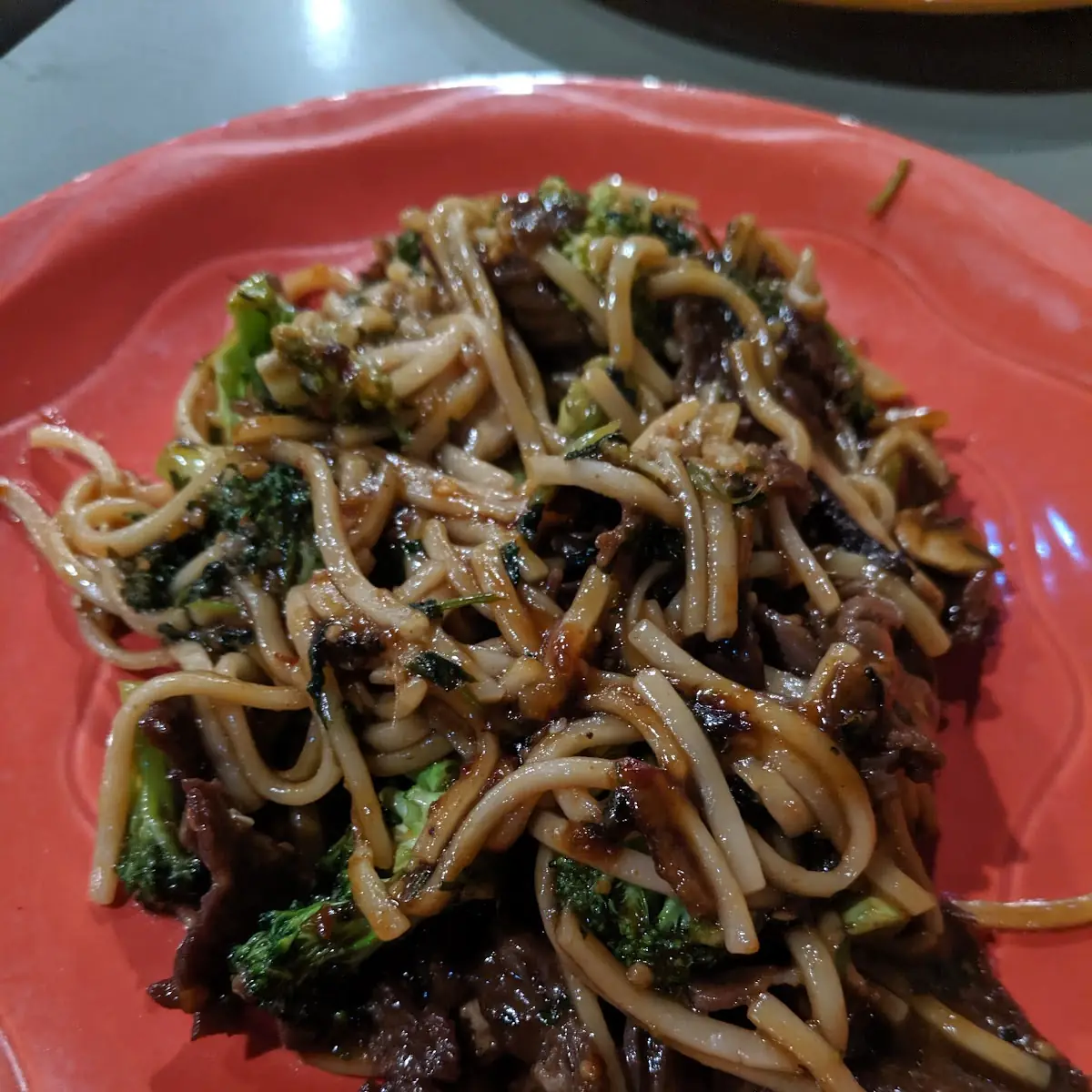 Stir-Fried Noodles with Beef and Vegetables