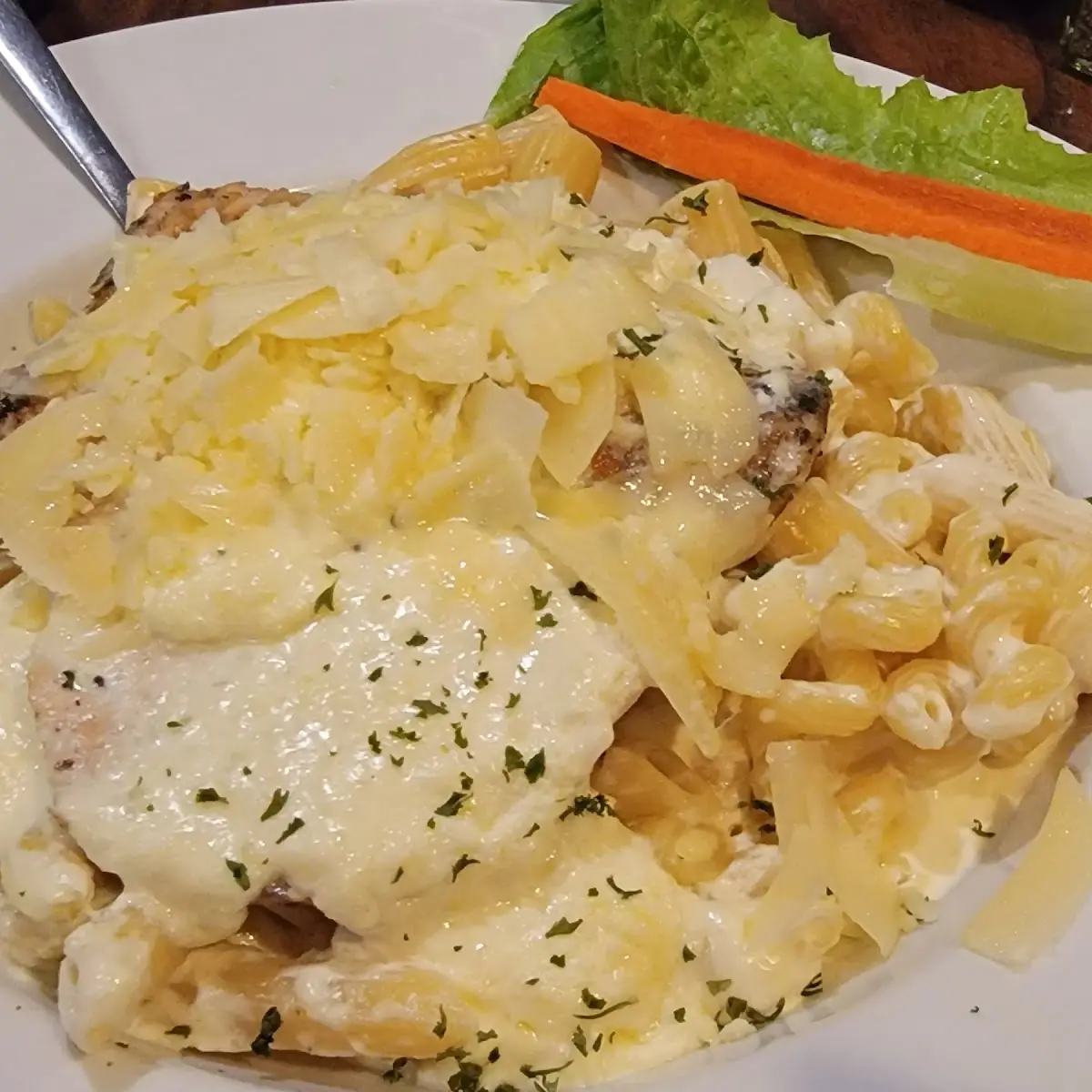 Alfredo Pasta with Chicken Breast
