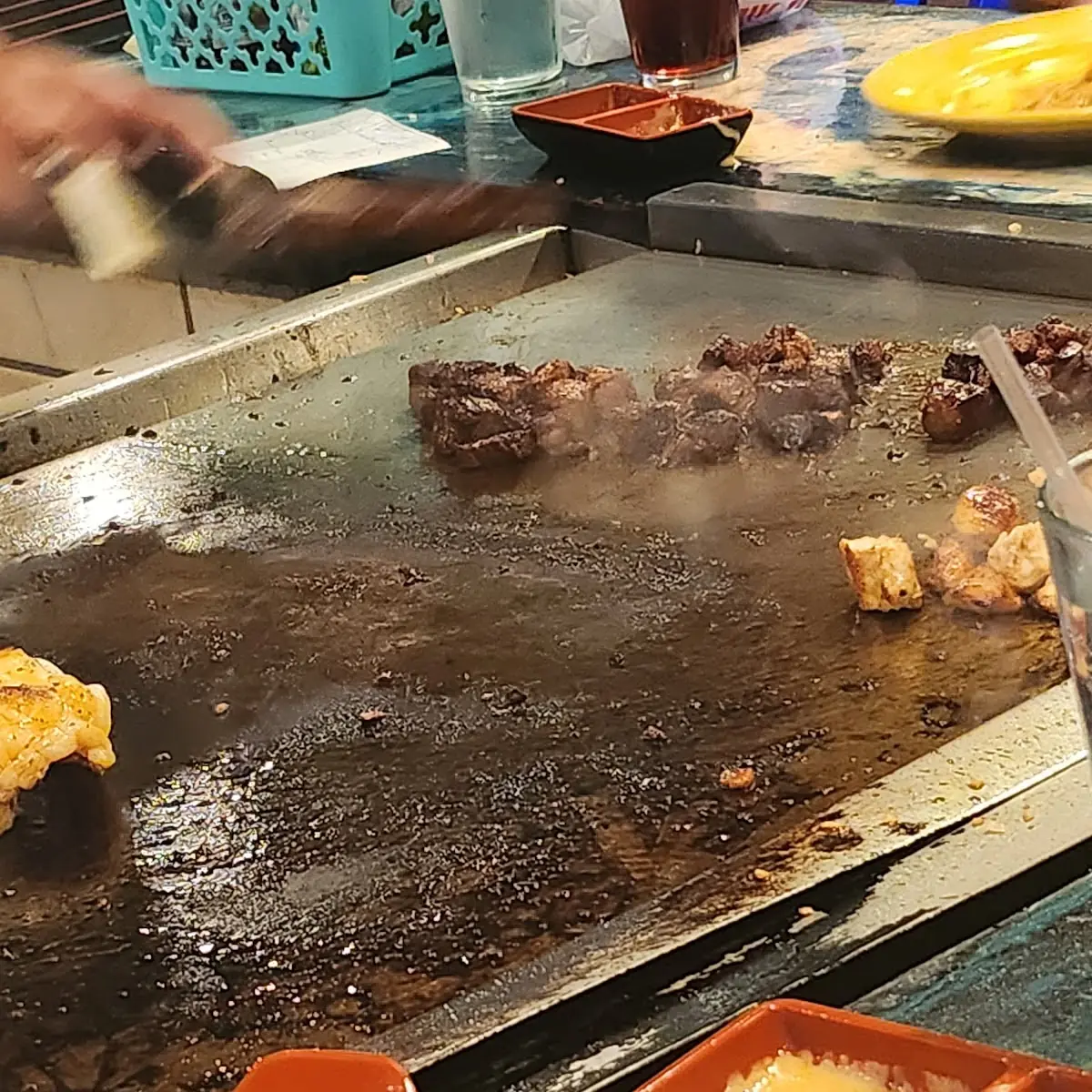 (L)Filet Mignon & Chicken