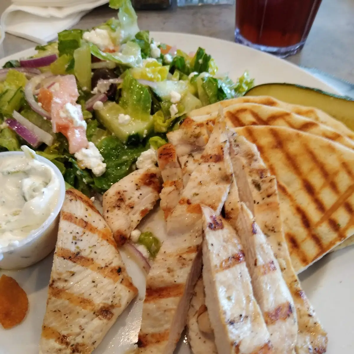 Grill Chicken Pita Platter