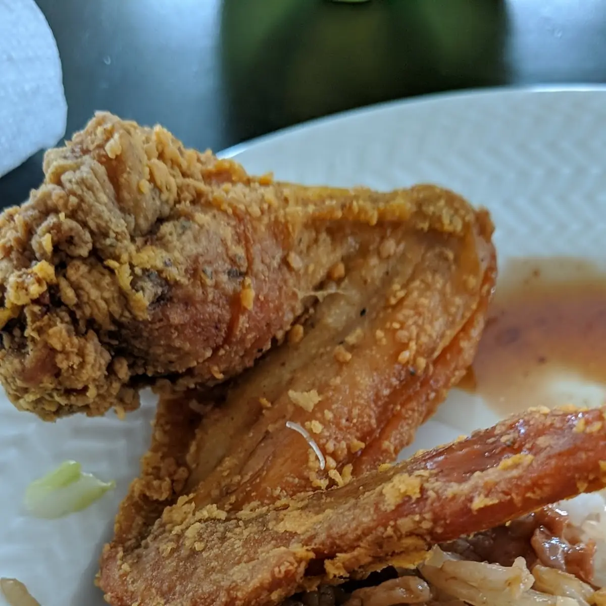 Plain Fried Rice and Chicken Wing