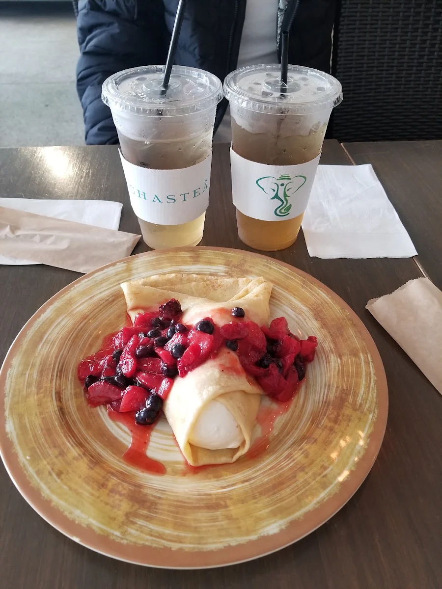 Vanilla Cream Crepes