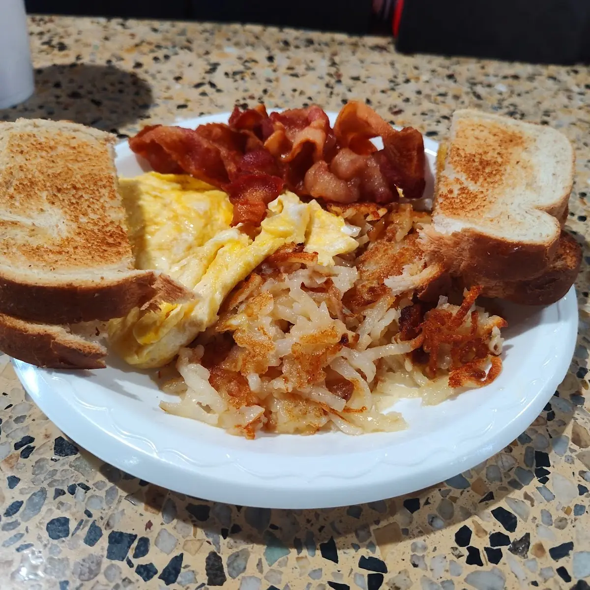 2 Eggs Hash Browns & Toast with Bacon