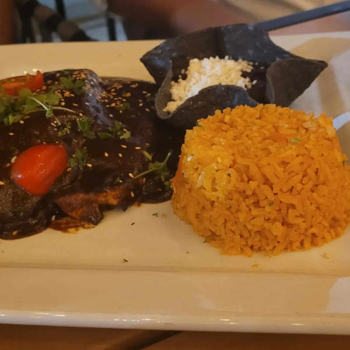 Pollo En Mole Poblano