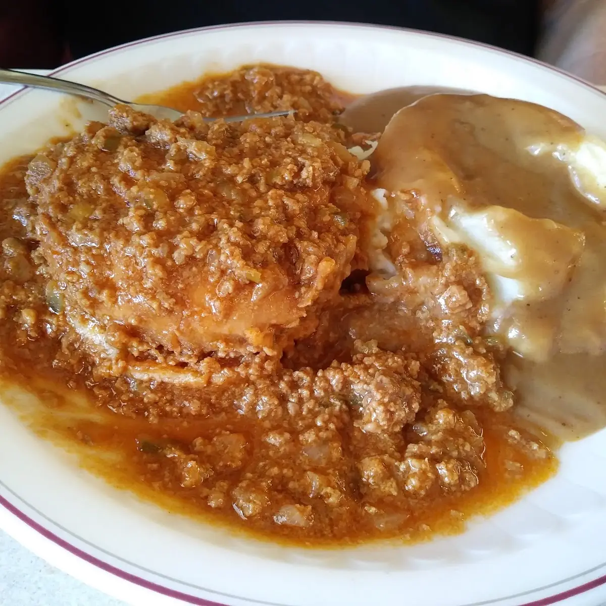Sloppy Joe with Mashed Potatoes