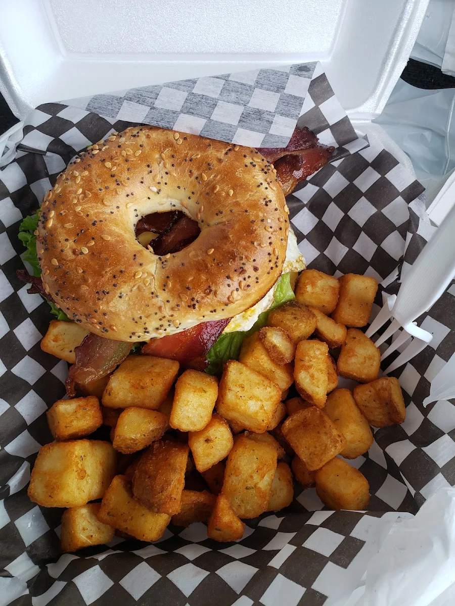 Highlights, The Roadhouse Cafe