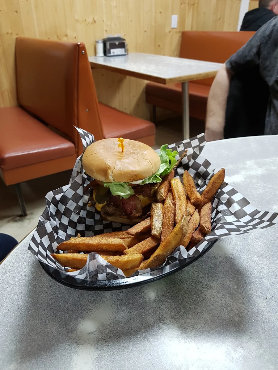 Highlights, The Roadhouse Cafe