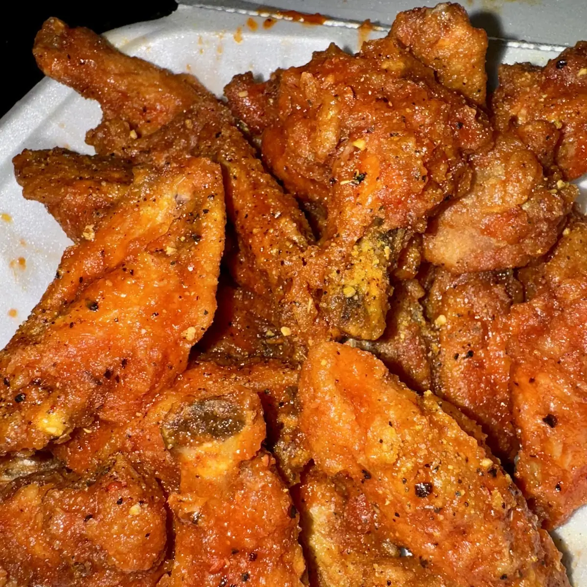 Hot with Lemon Pepper Sprinkles Wings
