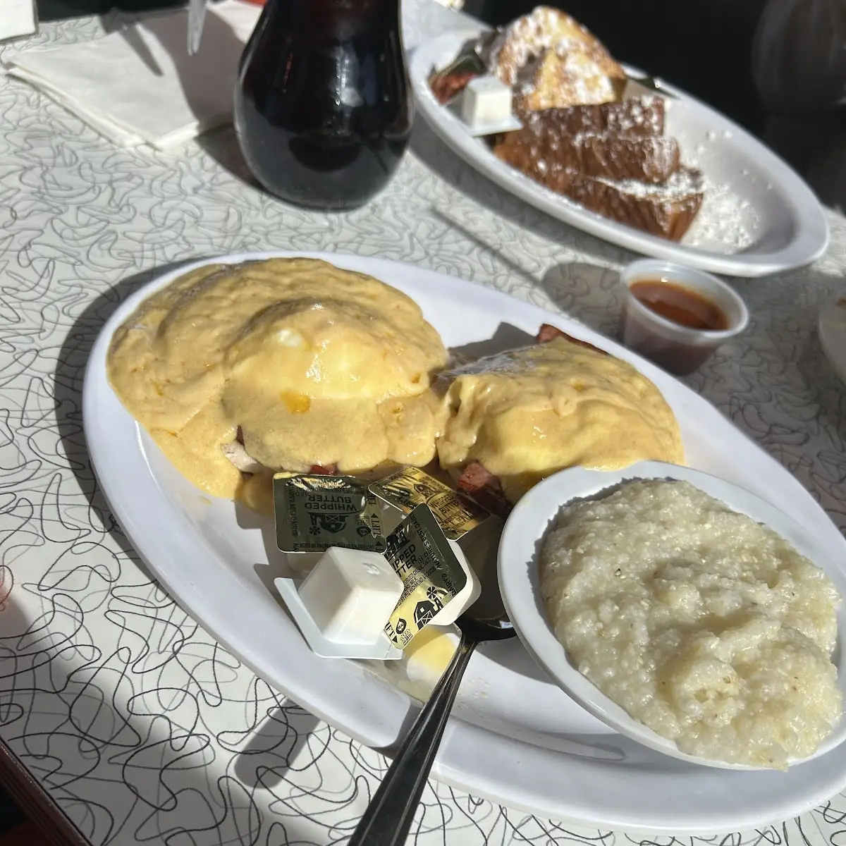 Eggs Benedict