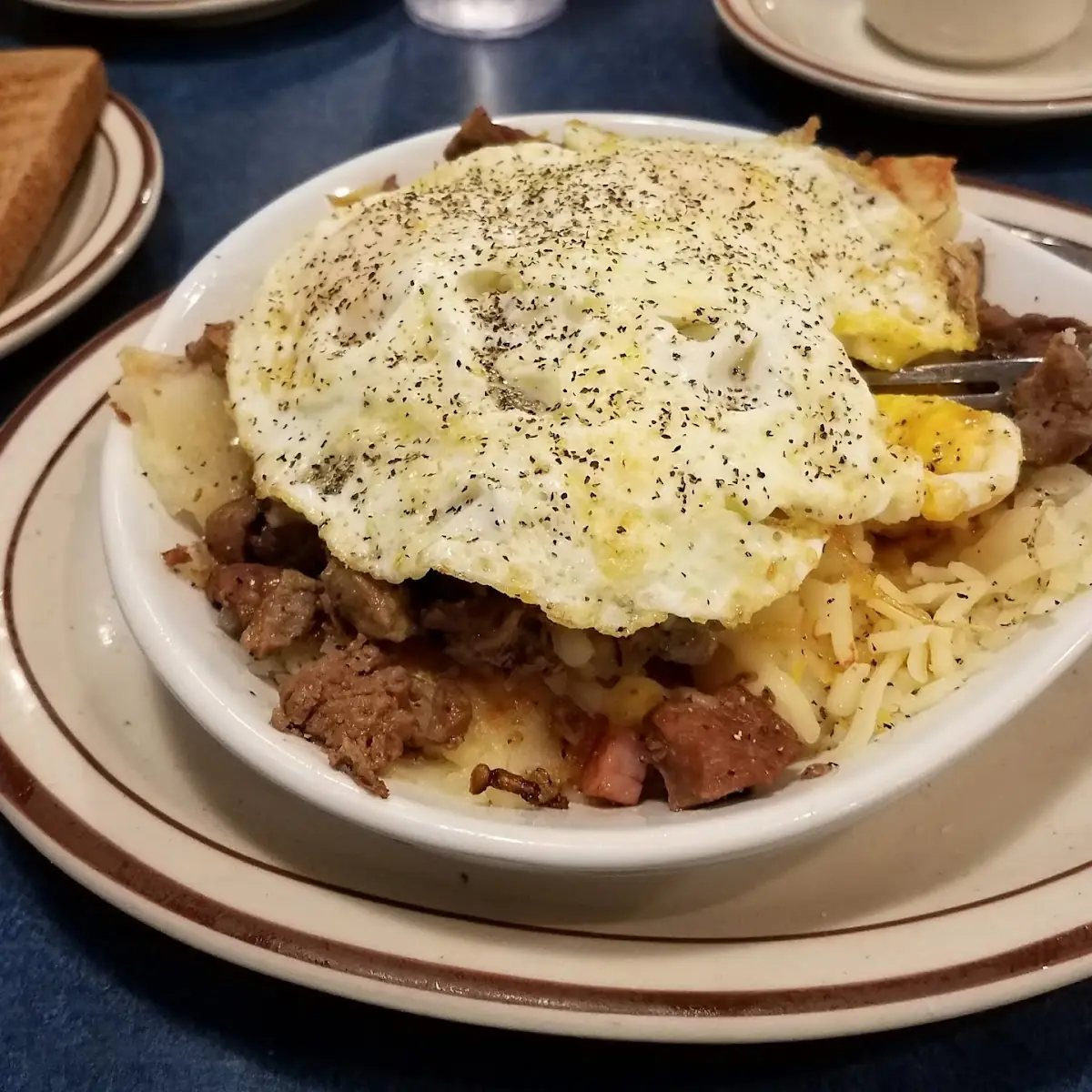 Chopped Steak & Eggs