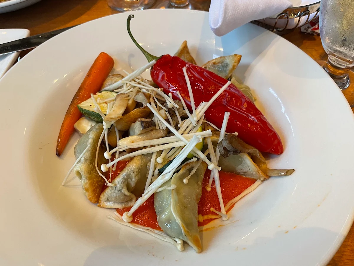 Vegeterian Dumplings, Bistro-bar Le Quatre-Temps