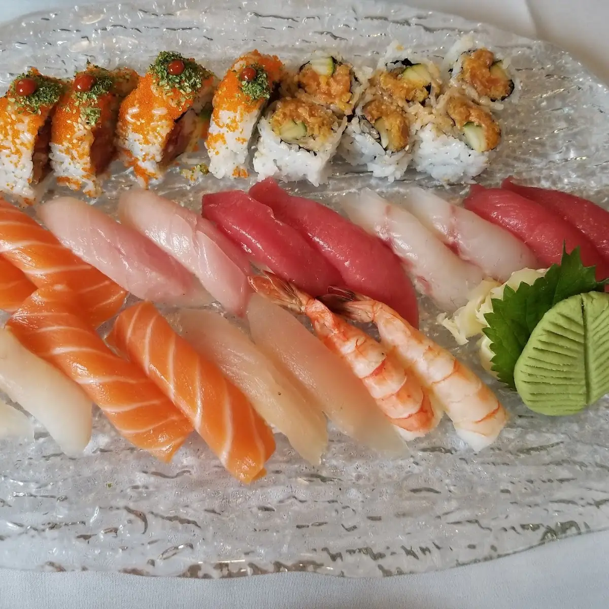 Sushi & Sashimi Combo