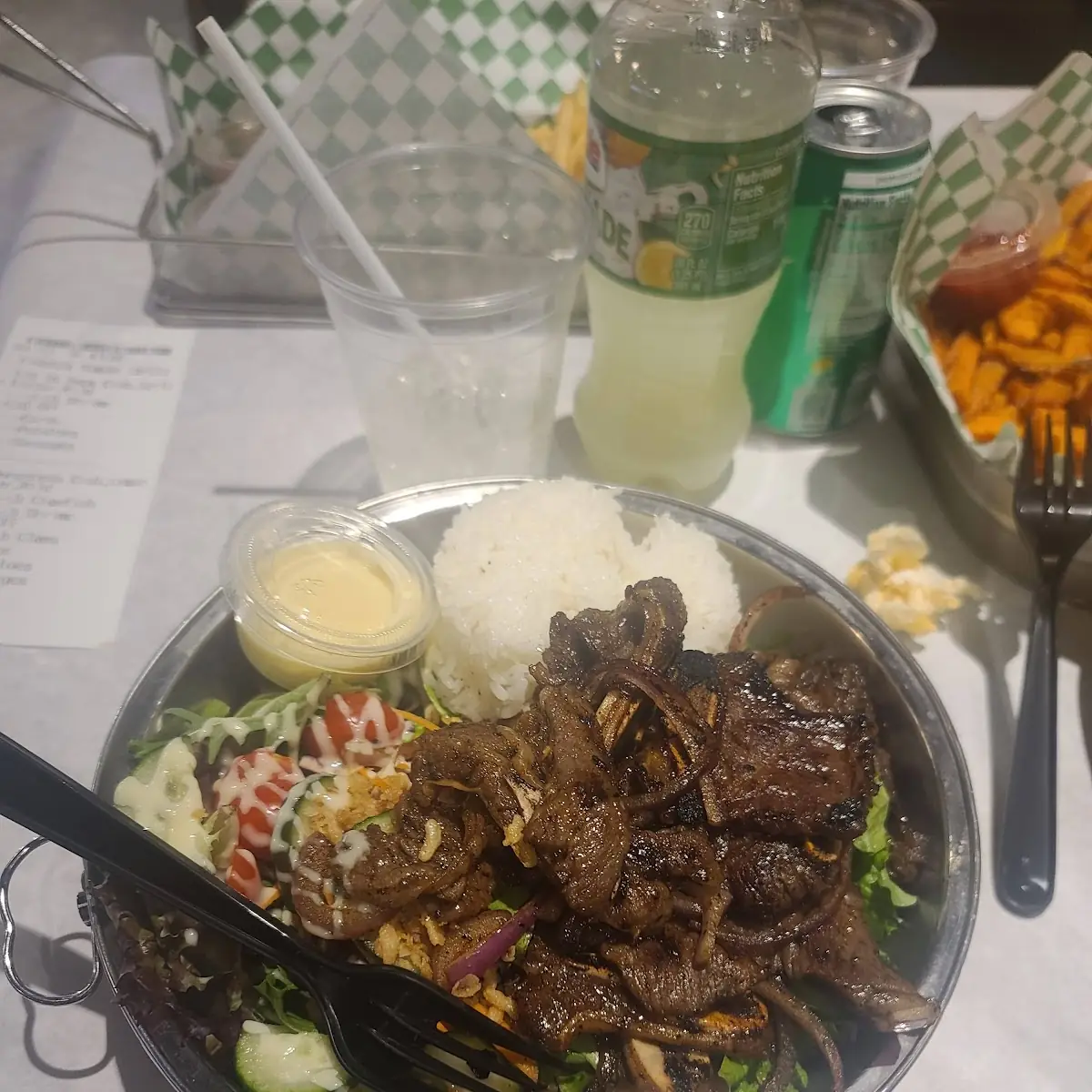 Colesl Salade Cesar and Beef Fried Rice