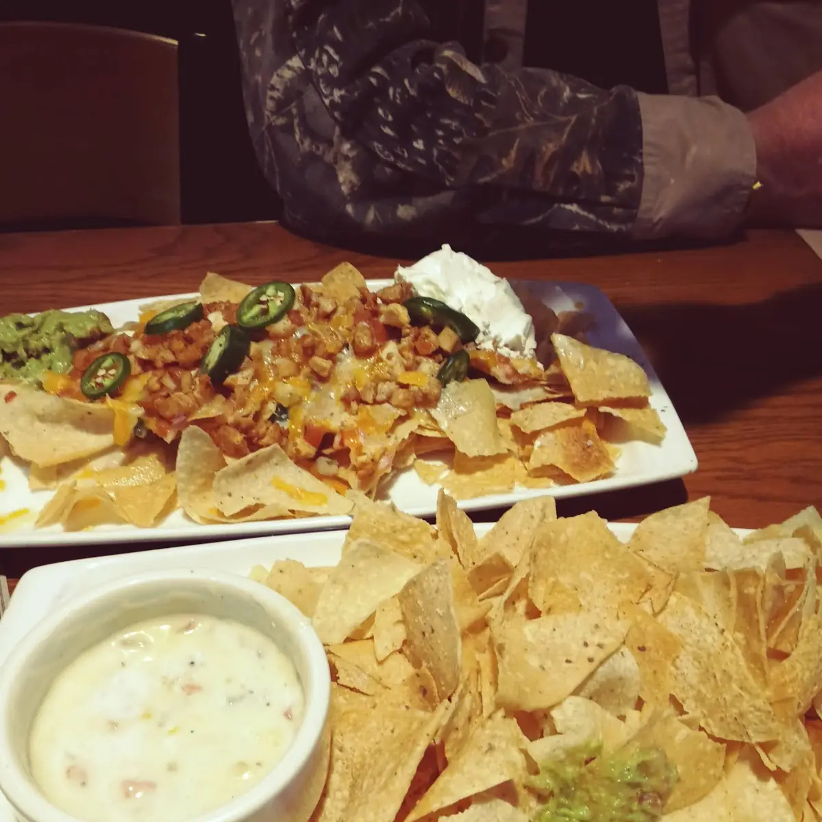 Cheese Dip & Chips