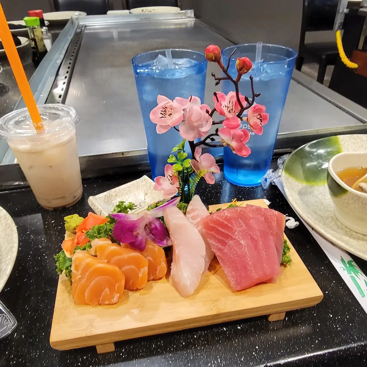 Sushi Deluxe