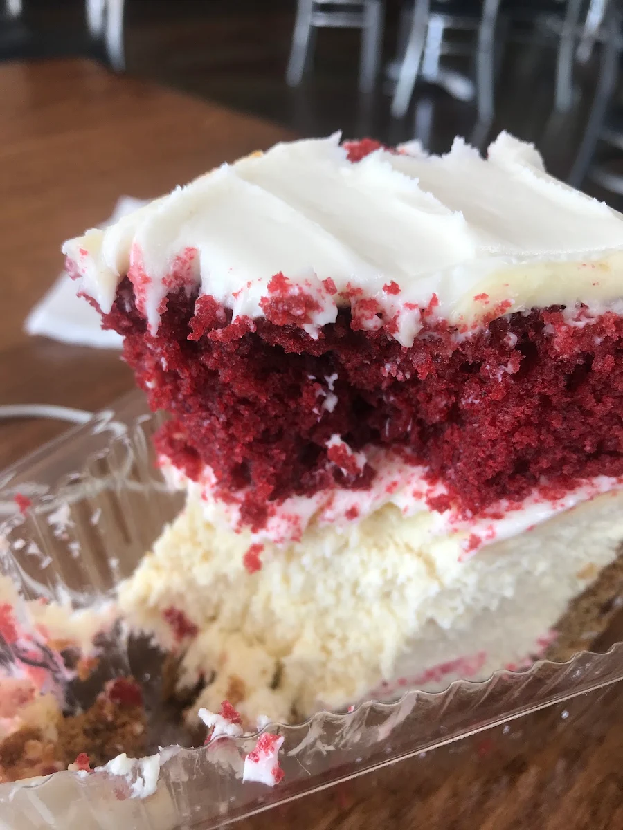 Velvety Red Raspberry Cheesecake
