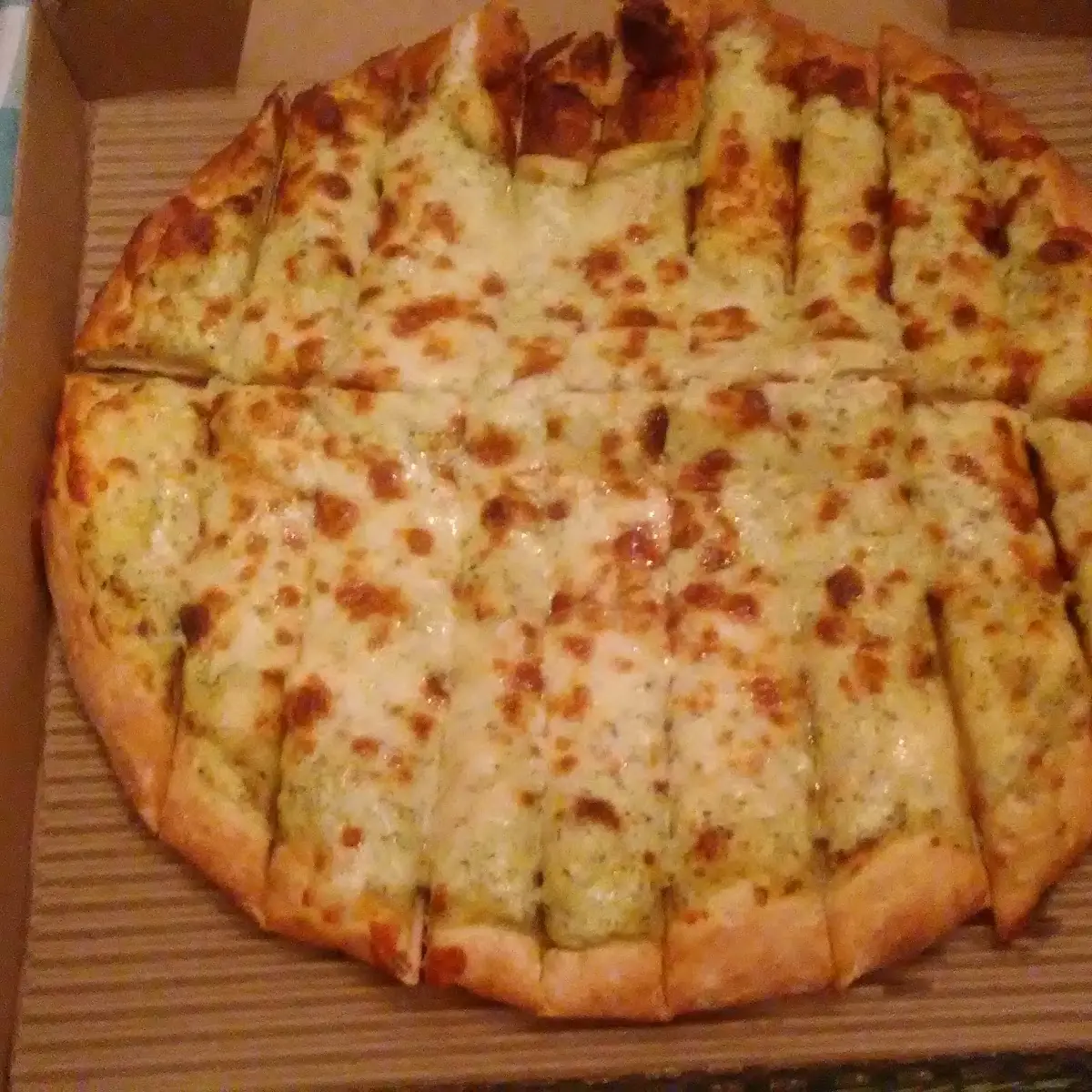 Pesto Cheesy Garlic Bread