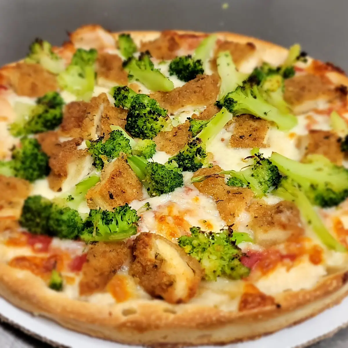 Chicken Broccoli Pizza