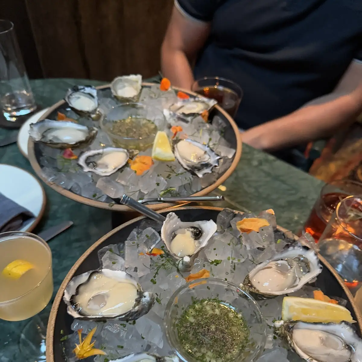 Fresh Oysters on Ice with Mignonette
