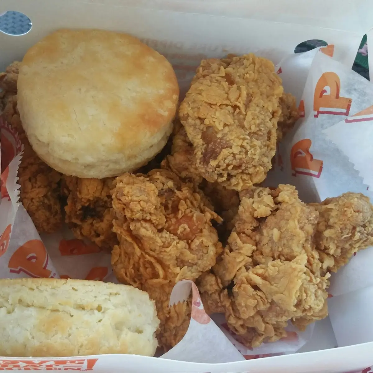 Wings & Biscuits