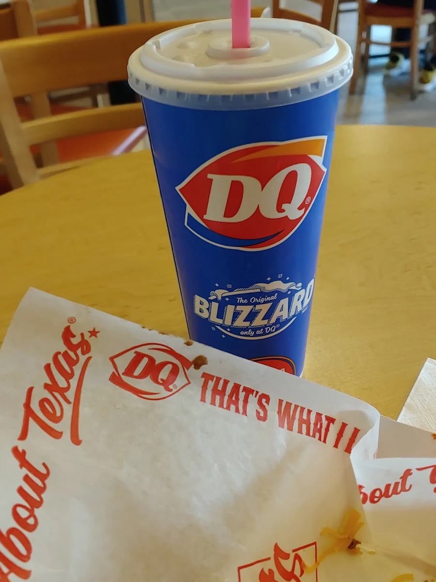 Medium Half Sweet and Half Unsweetened Tea