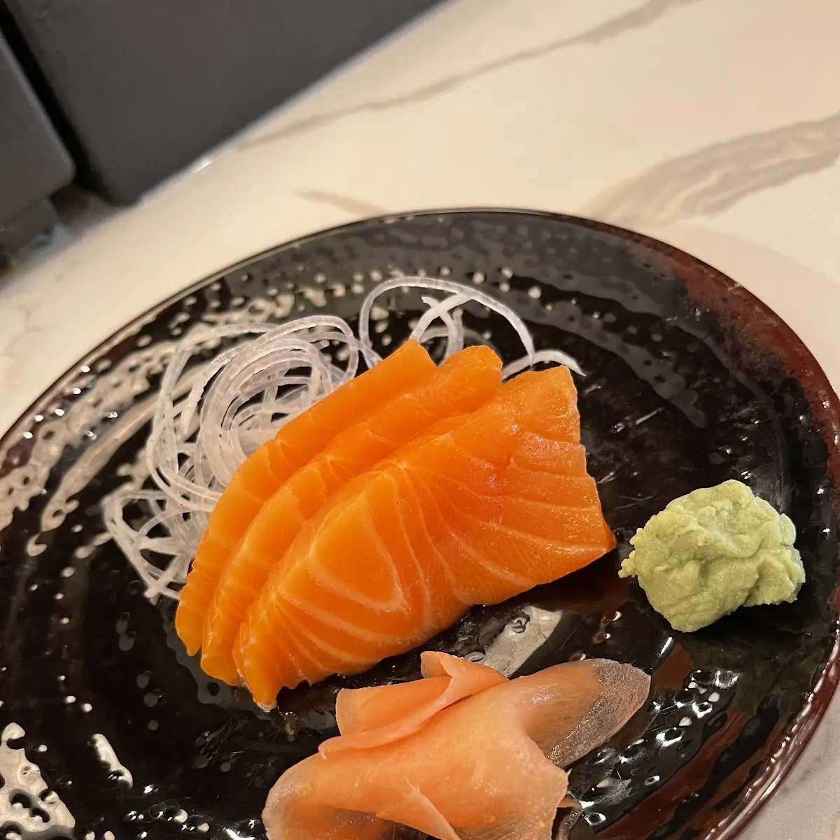 Sake Sashimi
