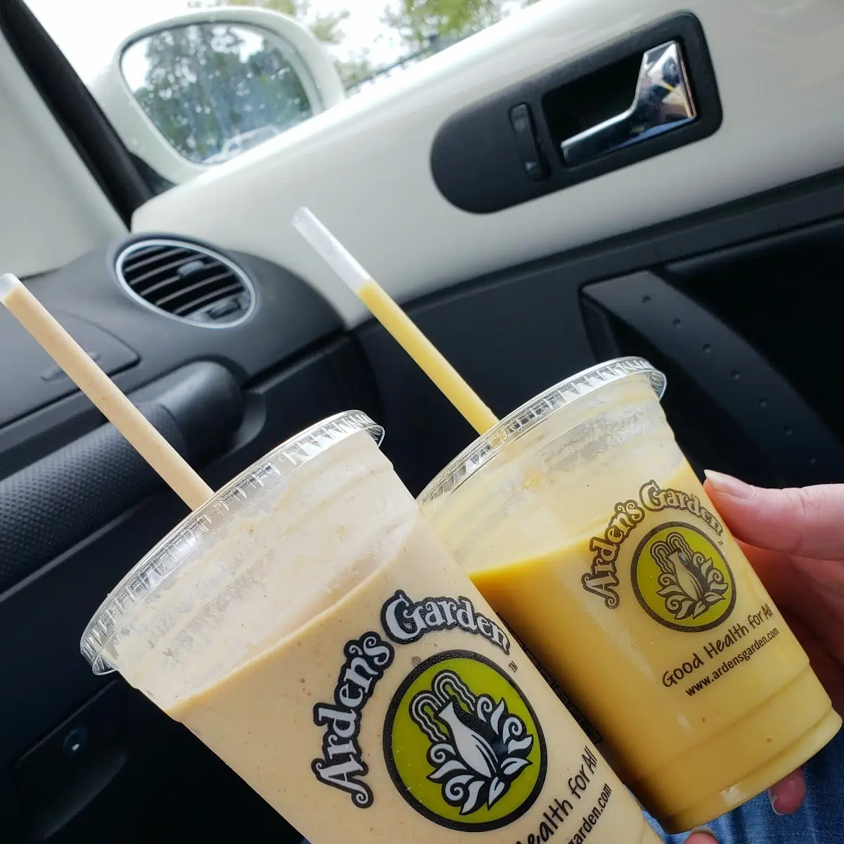 Mango Pineapple Smoothie
