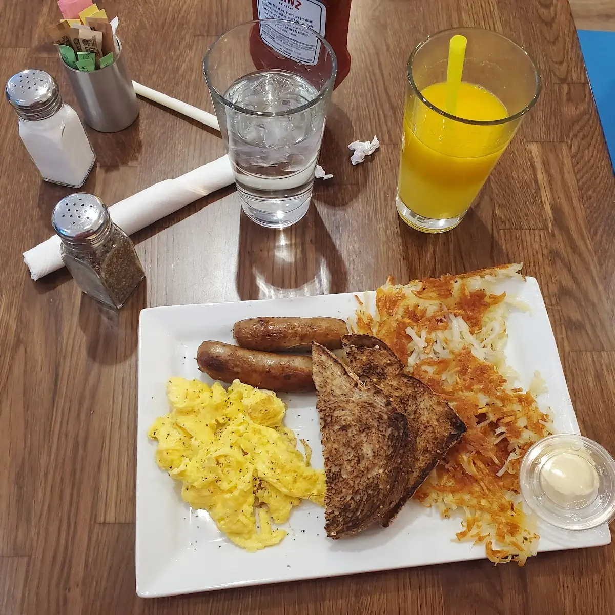 Eggs Hash Browns & Sausage