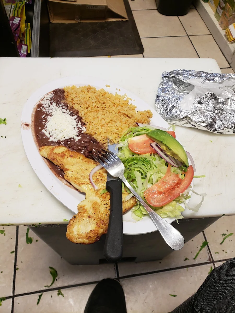 Pollo Parrillada Mixta